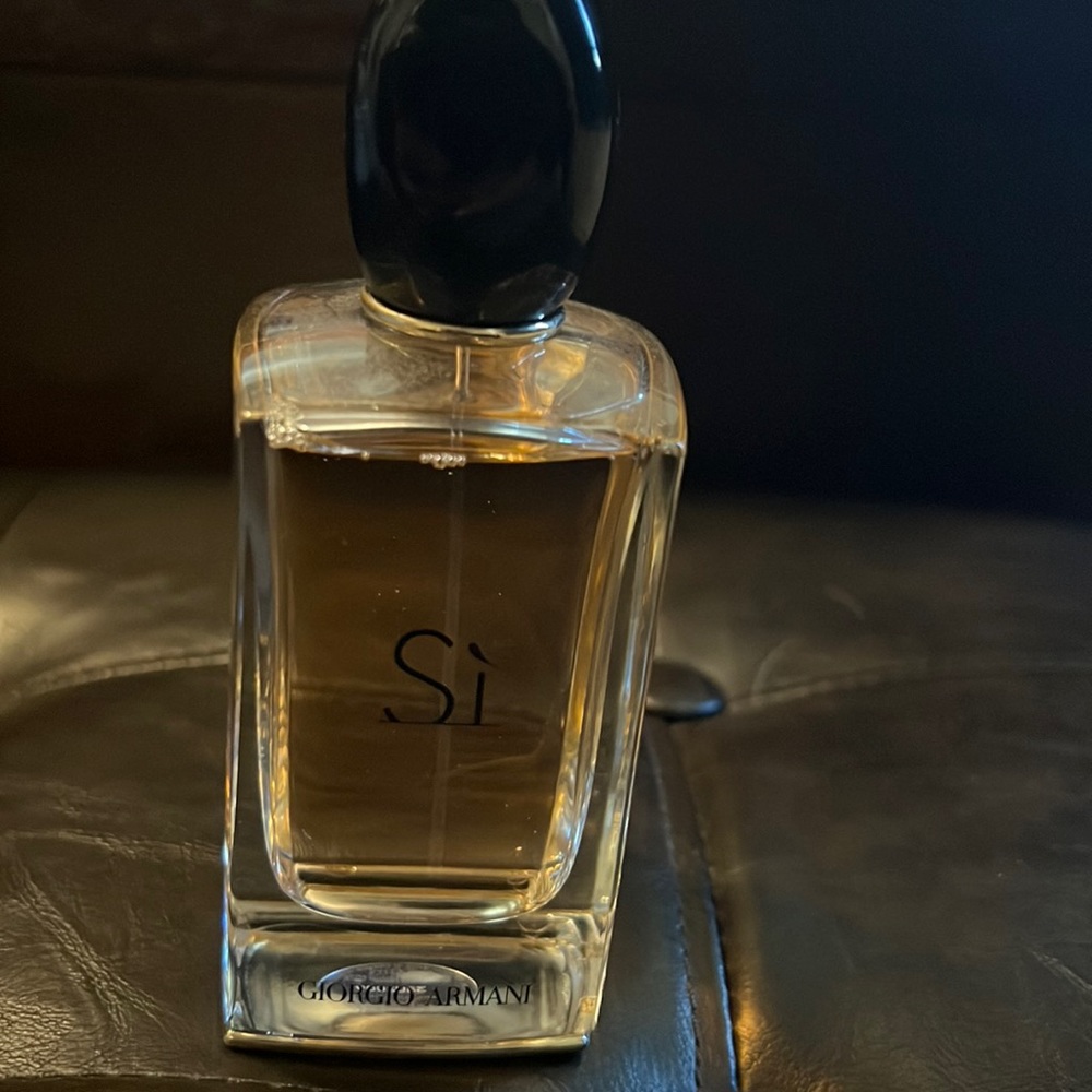 Giorgio Armani Si eau de Parfum used